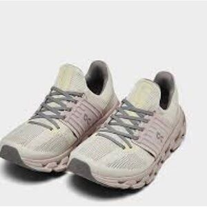 On Running Cloud Women's Running Shoes - White and Pink size 9